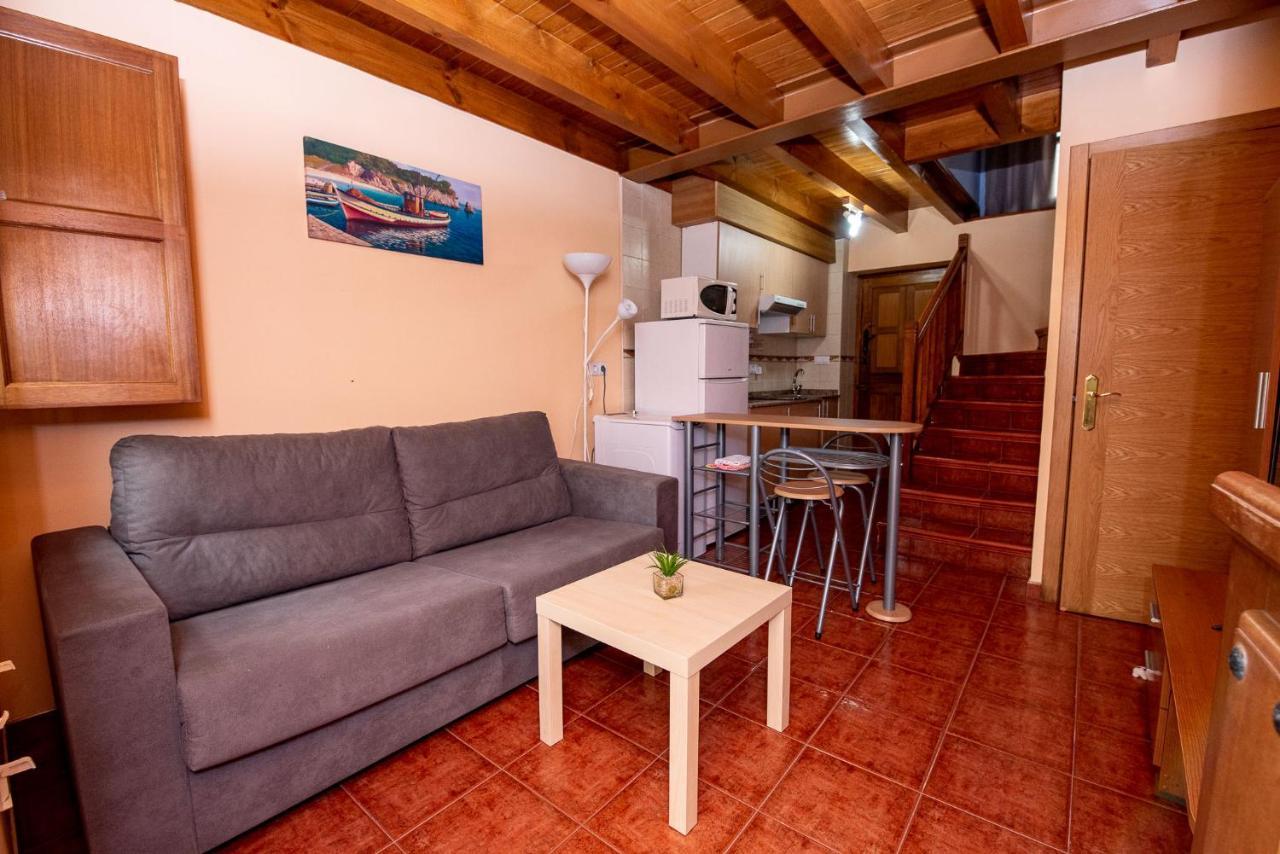 Casa Marivi Hotel Niembro Bagian luar foto
