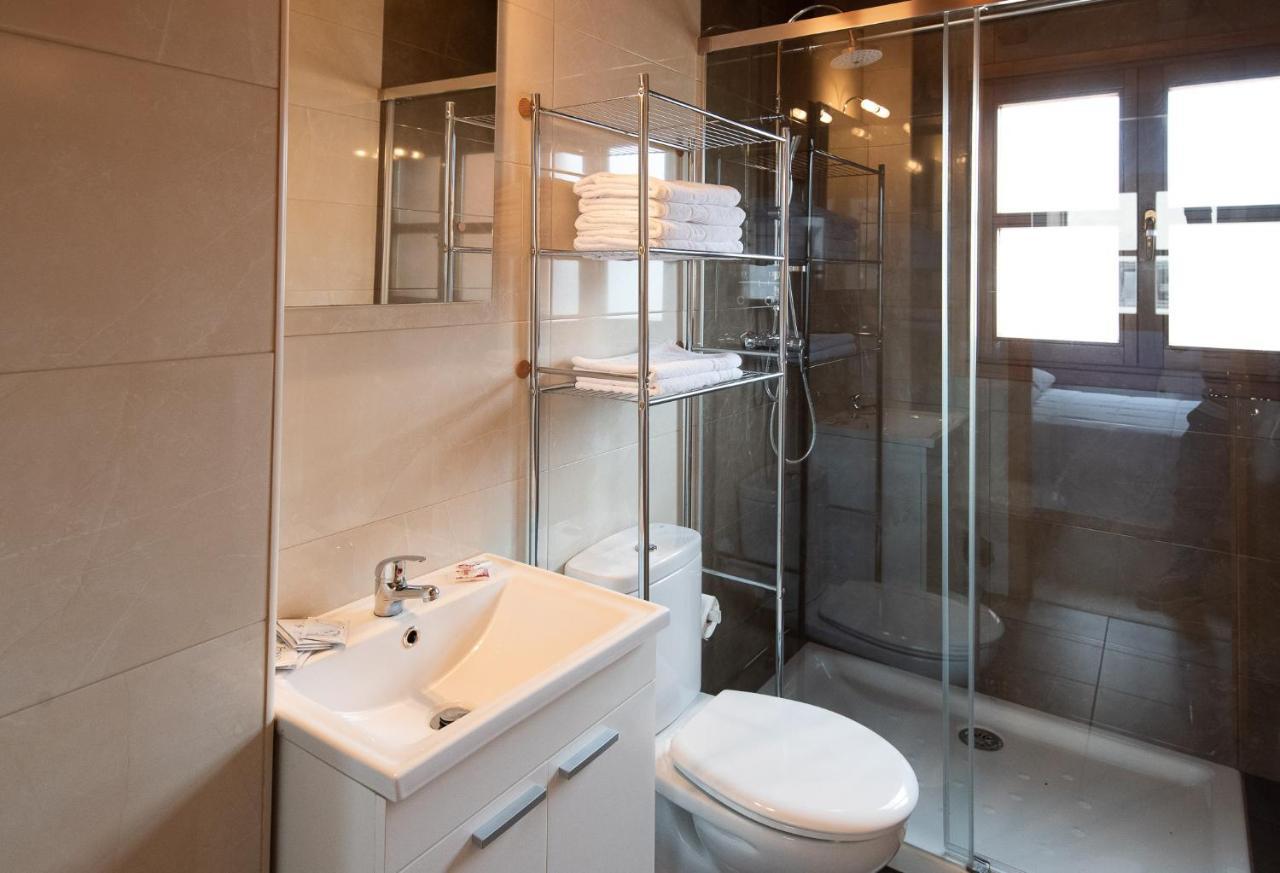 Casa Marivi Hotel Niembro Bagian luar foto
