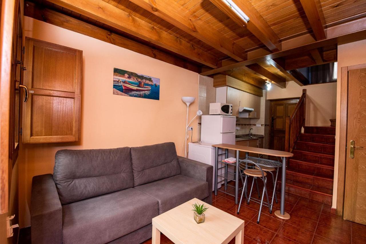 Casa Marivi Hotel Niembro Bagian luar foto