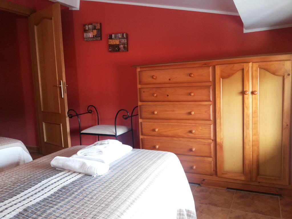 Casa Marivi Hotel Niembro Ruang foto