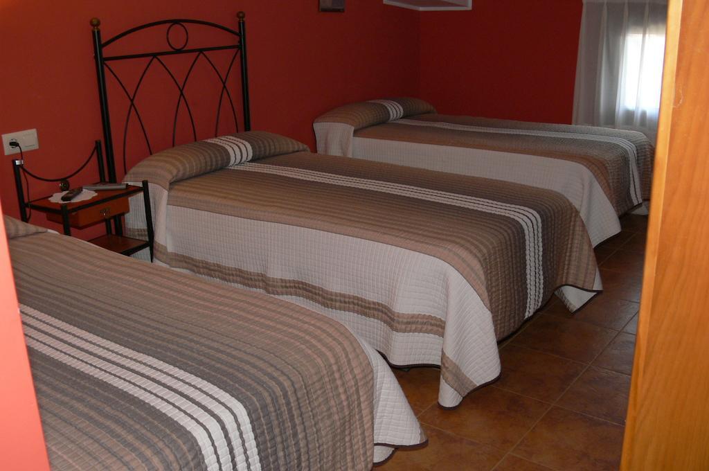 Casa Marivi Hotel Niembro Ruang foto